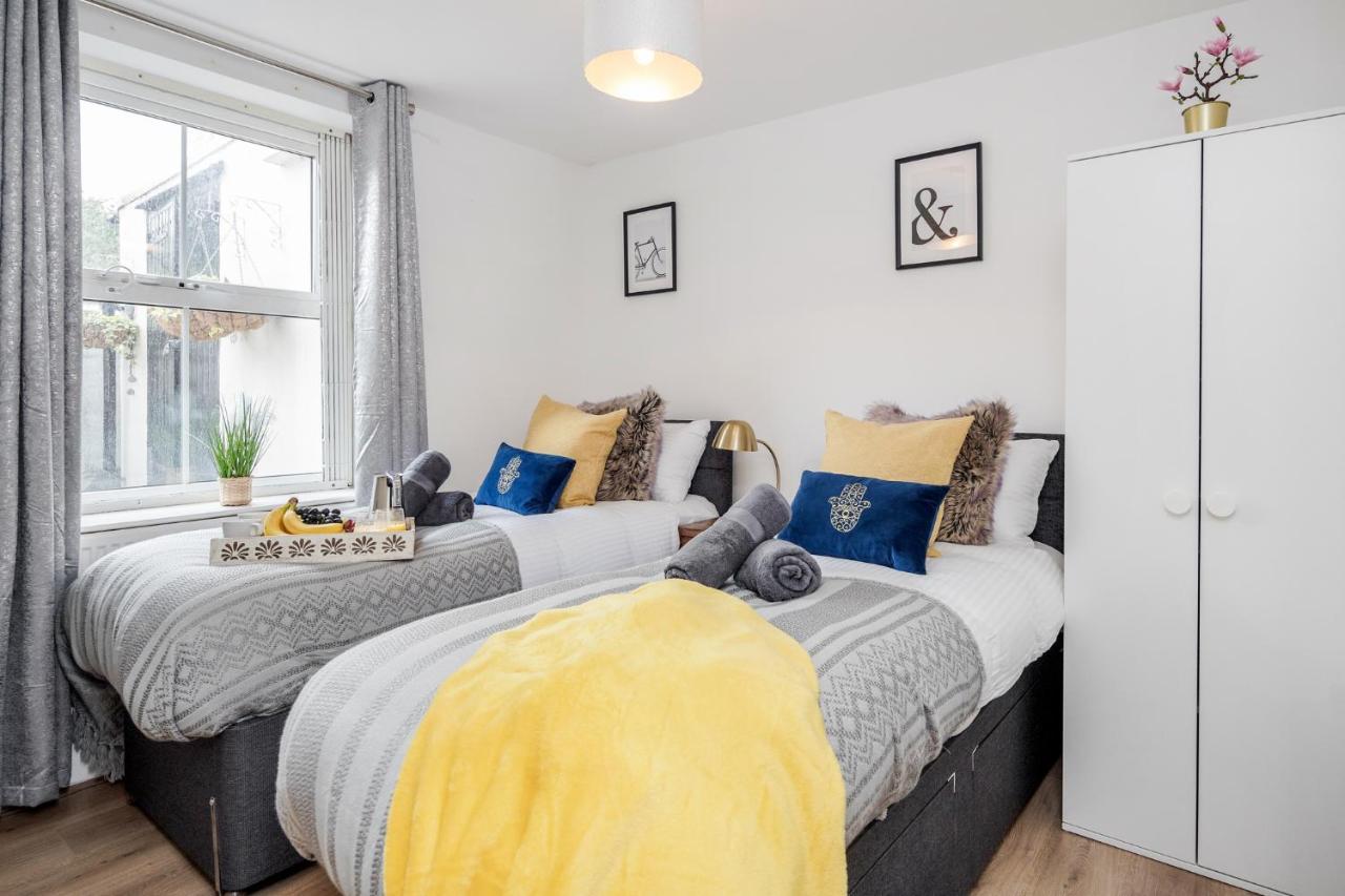 Stunning 2-Bed Apt - Free Parking - Camden - Central - Zoo - Shop - Events ロンドン エクステリア 写真