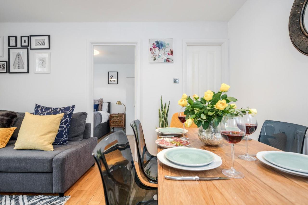 Stunning 2-Bed Apt - Free Parking - Camden - Central - Zoo - Shop - Events ロンドン エクステリア 写真