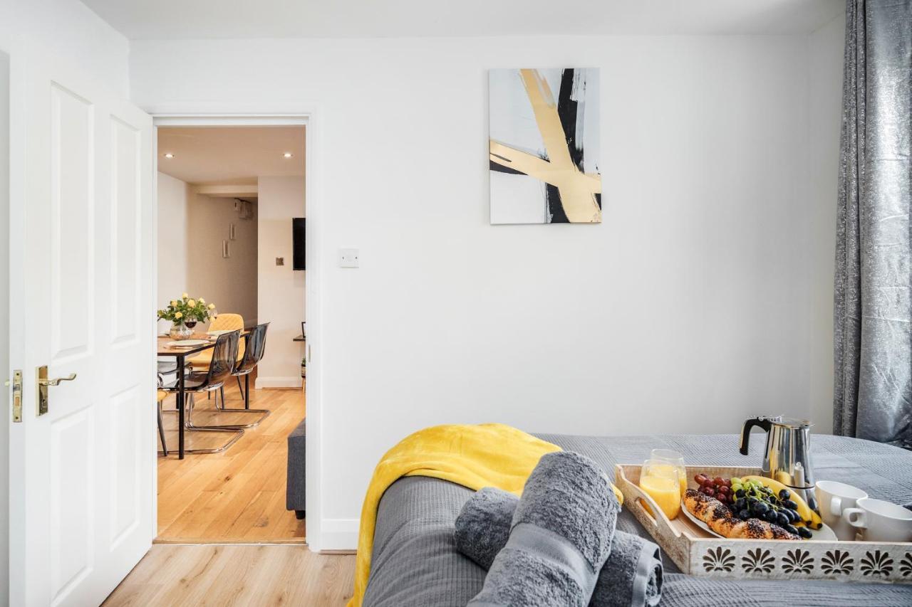 Stunning 2-Bed Apt - Free Parking - Camden - Central - Zoo - Shop - Events ロンドン エクステリア 写真